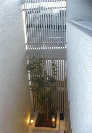 コンテンポラリーな住宅